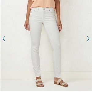 LC Lauren Conrad Skinny Ankle Jeans